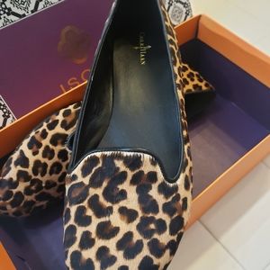 Women's flats